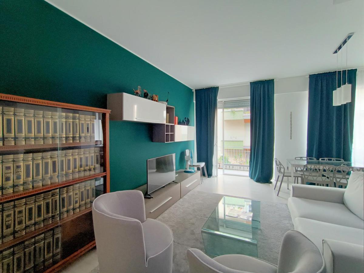 Joivy Elegant Flat For 6 With 2 Balconies Apartamento Milão Exterior foto